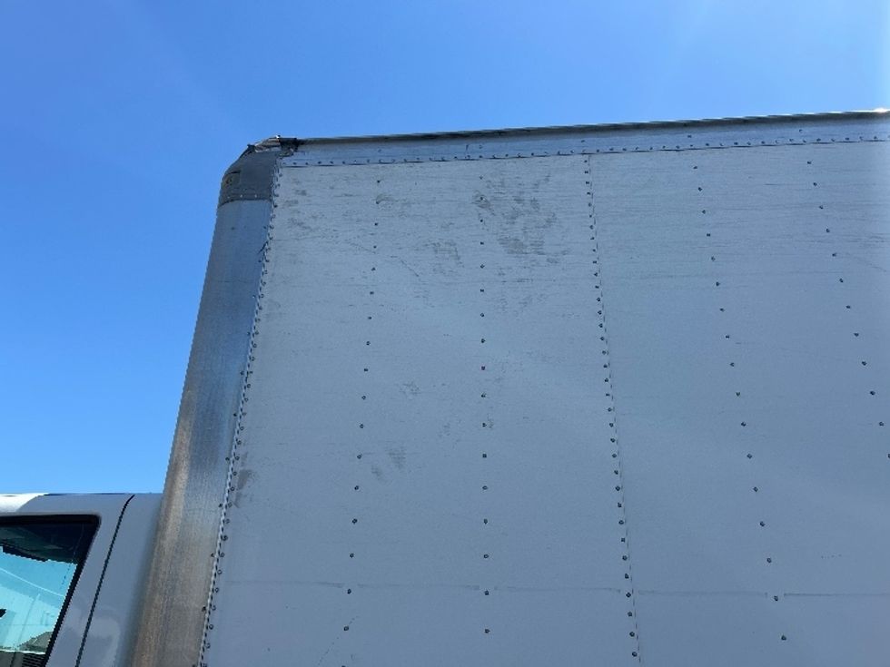 Medium Duty Box Truck-Light and Medium Duty Trucks-International-2020-MV607-Jacksonville-FL-131,077\n\t\tmiles-$ 58,750 - Image 27