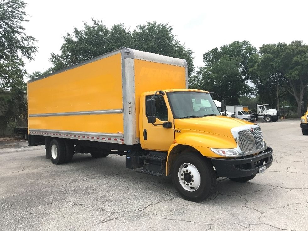 Used Medium Duty Box Trucks for Sale in FL Penske Used Trucks