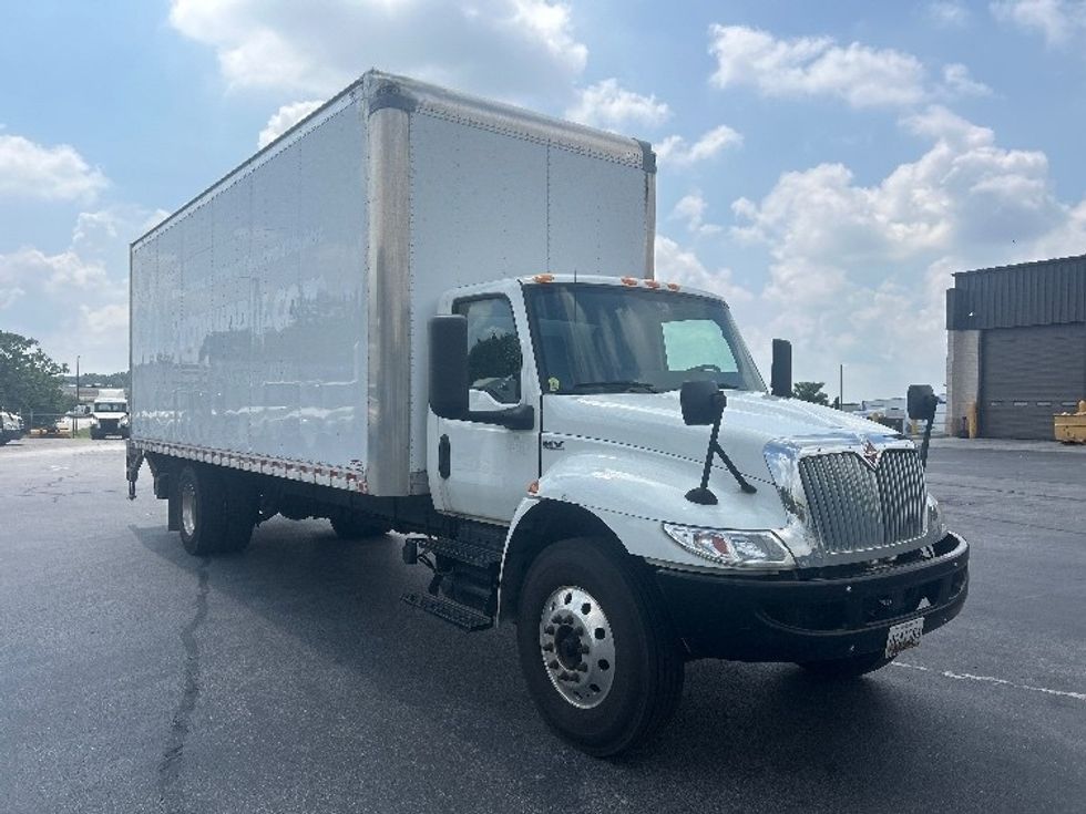 Medium Duty Box Truck-Light and Medium Duty Trucks-International-2020-MV607-Jessup-MD-74,171\n\t\tmiles-$ 66,750 - Image 1