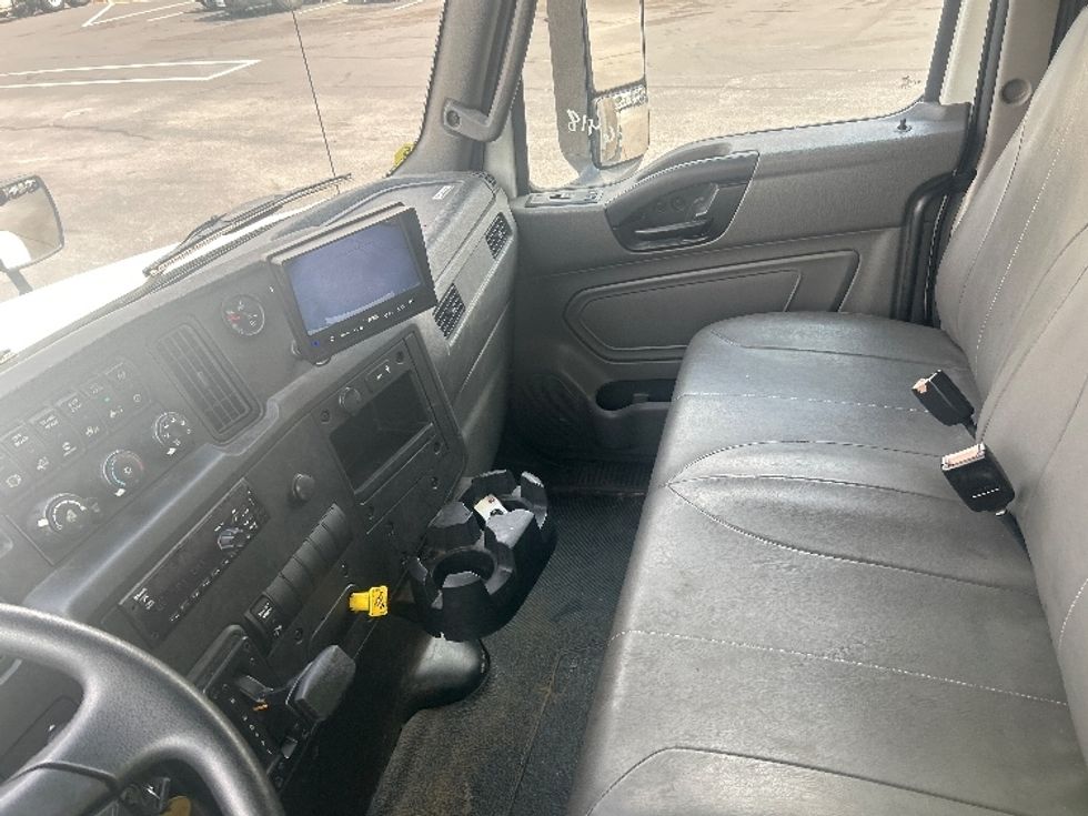 Medium Duty Box Truck-Light and Medium Duty Trucks-International-2020-MV607-Jessup-MD-74,171\n\t\tmiles-$ 66,750 - Image 19