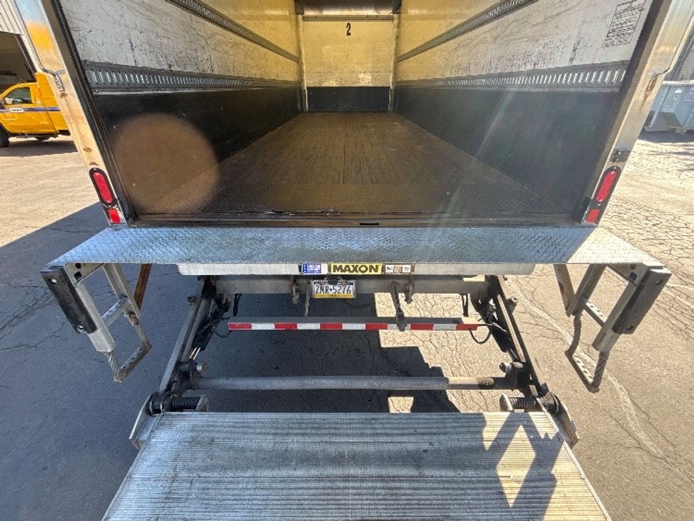 Medium Duty Box Truck-Light and Medium Duty Trucks-International-2020-MV607-Jessup-PA-199,417\n\t\tmiles-$ 53,500 - Image 10