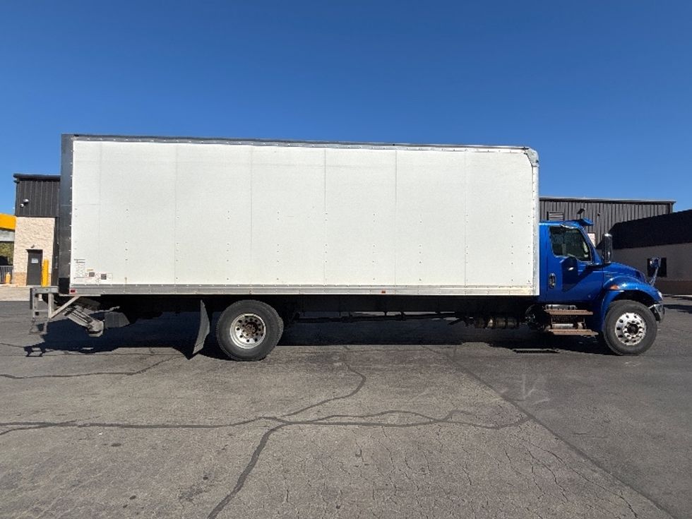 Medium Duty Box Truck-Light and Medium Duty Trucks-International-2020-MV607-Jessup-PA-199,417\n\t\tmiles-$ 53,500 - Image 15