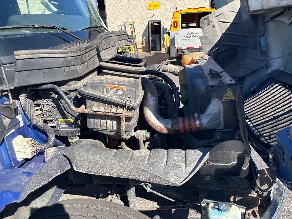 Medium Duty Box Truck-Light and Medium Duty Trucks-International-2020-MV607-Jessup-PA-199,417\n\t\tmiles-$ 53,500 - Image 23