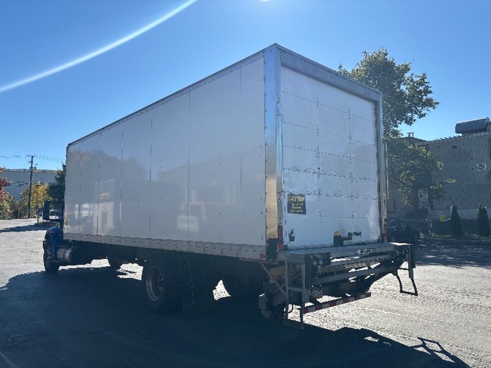 Medium Duty Box Truck-Light and Medium Duty Trucks-International-2020-MV607-Jessup-PA-199,417\n\t\tmiles-$ 53,500 - Image 6