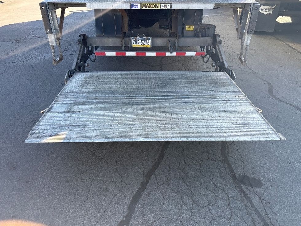 Medium Duty Box Truck-Light and Medium Duty Trucks-International-2020-MV607-Jessup-PA-199,417\n\t\tmiles-$ 53,500 - Image 9