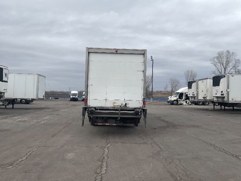Medium Duty Box Truck-Light and Medium Duty Trucks-International-2020-MV607-Kansas City-MO-115,111\n\t\tmiles-$ 65,750 - Image 6