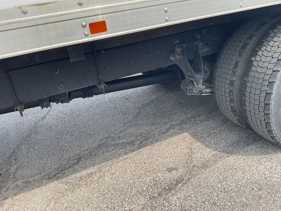 Medium Duty Box Truck-Light and Medium Duty Trucks-International-2020-MV607-Kansas City-MO-116,196\n\t\tmiles-$ 51,250 - Image 5