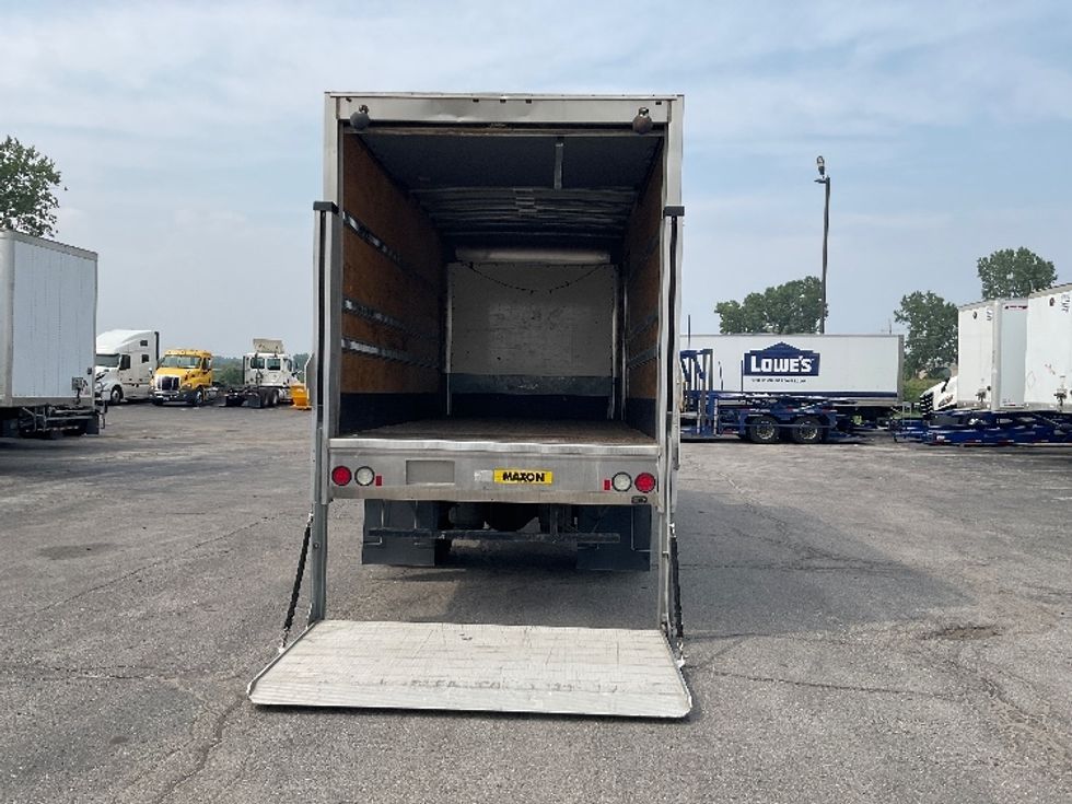 Medium Duty Box Truck-Light and Medium Duty Trucks-International-2020-MV607-Kansas City-MO-116,196\n\t\tmiles-$ 51,250 - Image 8