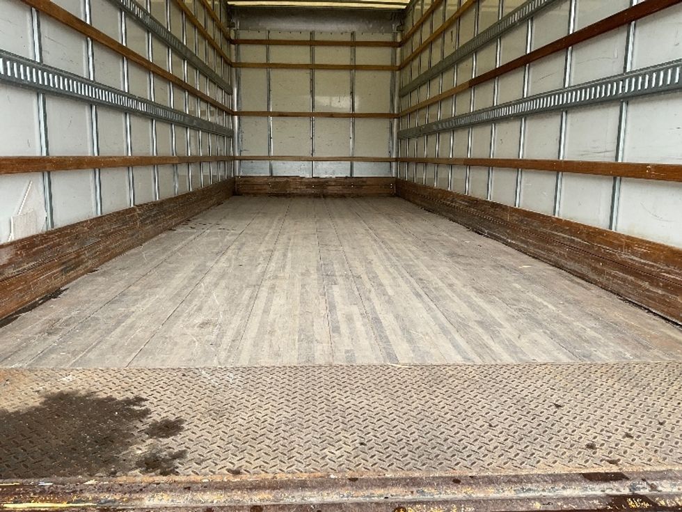 Medium Duty Box Truck-Light and Medium Duty Trucks-International-2020-MV607-Kansas City-MO-129,270\n\t\tmiles-$ 53,750 - Image 10