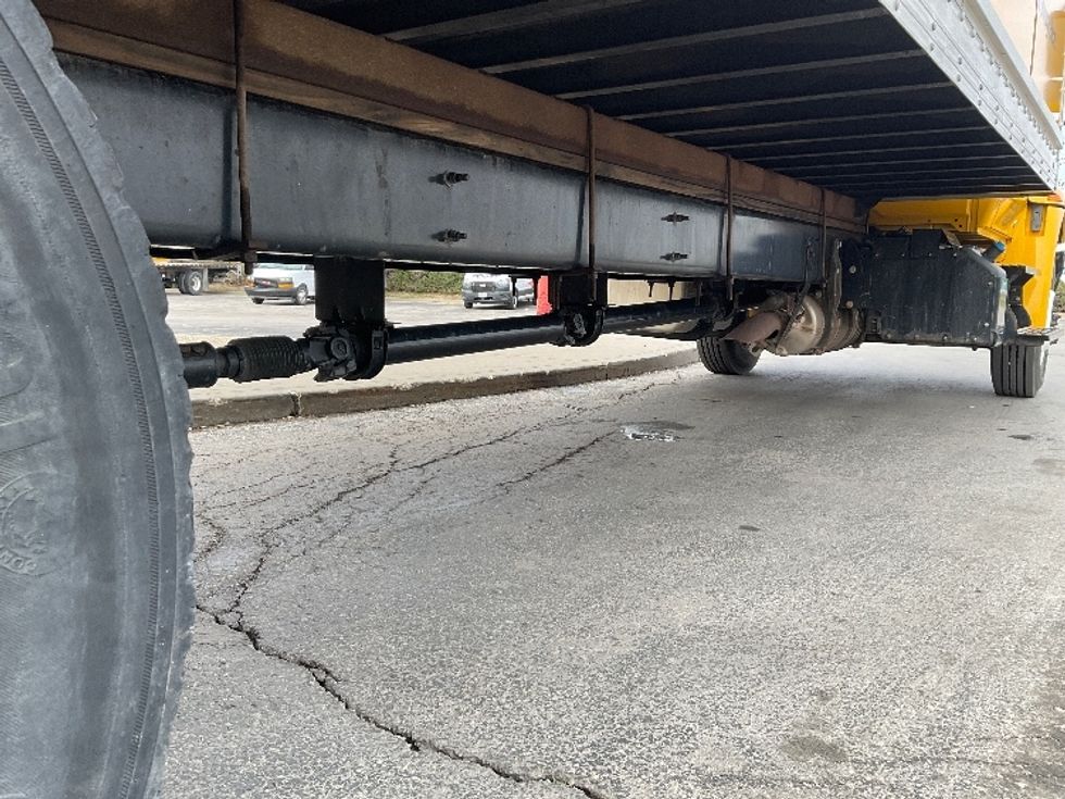 Medium Duty Box Truck-Light and Medium Duty Trucks-International-2020-MV607-Kansas City-MO-129,270\n\t\tmiles-$ 53,750 - Image 14