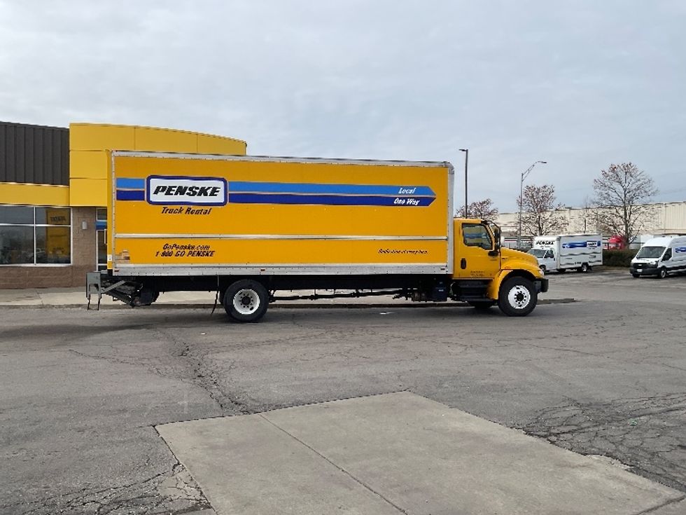 Medium Duty Box Truck-Light and Medium Duty Trucks-International-2020-MV607-Kansas City-MO-129,270\n\t\tmiles-$ 53,750 - Image 15