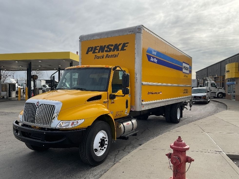 Medium Duty Box Truck-Light and Medium Duty Trucks-International-2020-MV607-Kansas City-MO-129,270\n\t\tmiles-$ 53,750 - Image 3