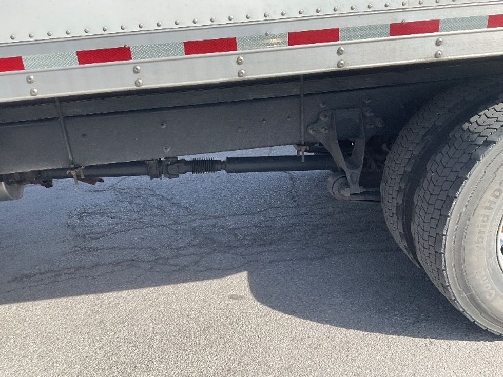 Medium Duty Box Truck-Light and Medium Duty Trucks-International-2020-MV607-Kansas City-MO-188,719\n\t\tmiles-$ 37,750 - Image 5