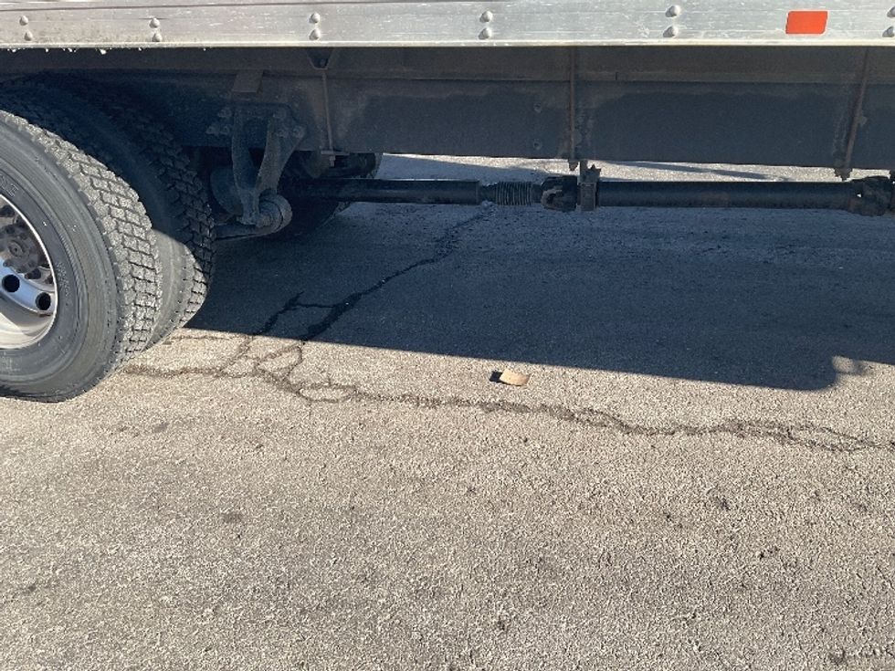 Medium Duty Box Truck-Light and Medium Duty Trucks-International-2020-MV607-Kansas City-MO-255,945\n\t\tmiles-$ 37,500 - Image 14