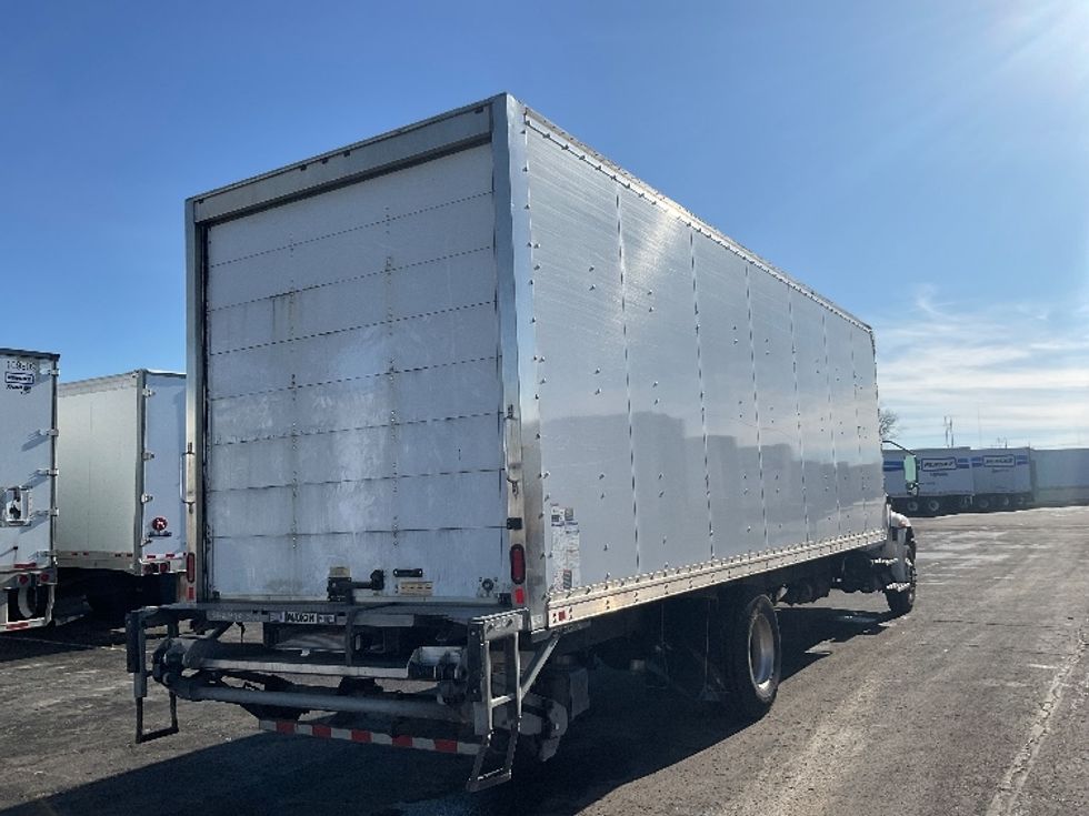 Medium Duty Box Truck-Light and Medium Duty Trucks-International-2020-MV607-Kansas City-MO-278,247\n\t\tmiles-$ 33,750 - Image 13