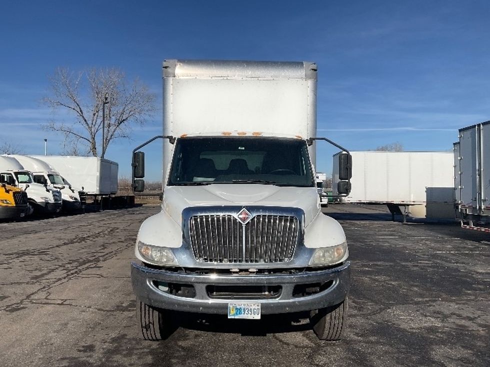 Medium Duty Box Truck-Light and Medium Duty Trucks-International-2020-MV607-Kansas City-MO-278,247\n\t\tmiles-$ 33,750 - Image 2