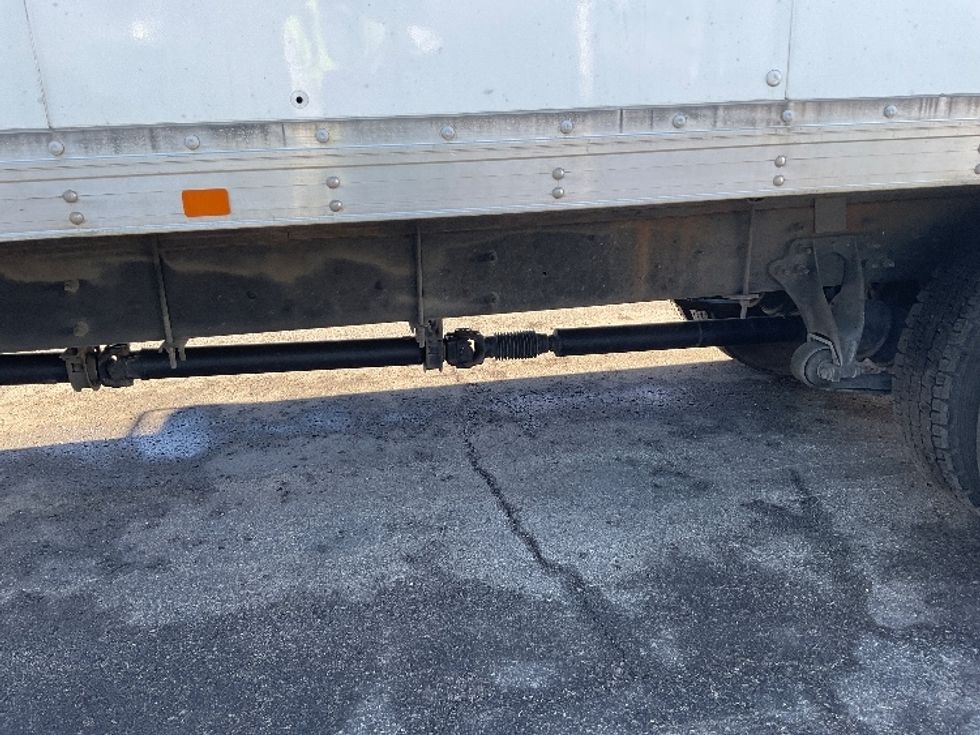 Medium Duty Box Truck-Light and Medium Duty Trucks-International-2020-MV607-Kansas City-MO-278,247\n\t\tmiles-$ 33,750 - Image 5