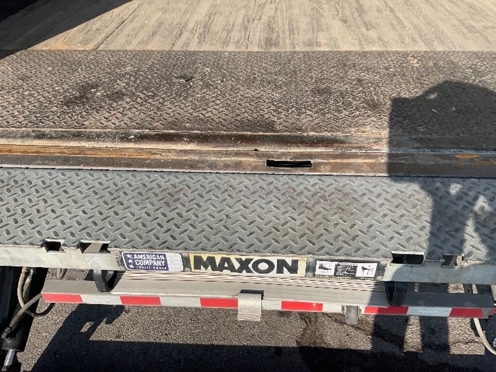 Medium Duty Box Truck-Light and Medium Duty Trucks-International-2020-MV607-Kansas City-MO-303,838\n\t\tmiles-$ 29,000 - Image 10