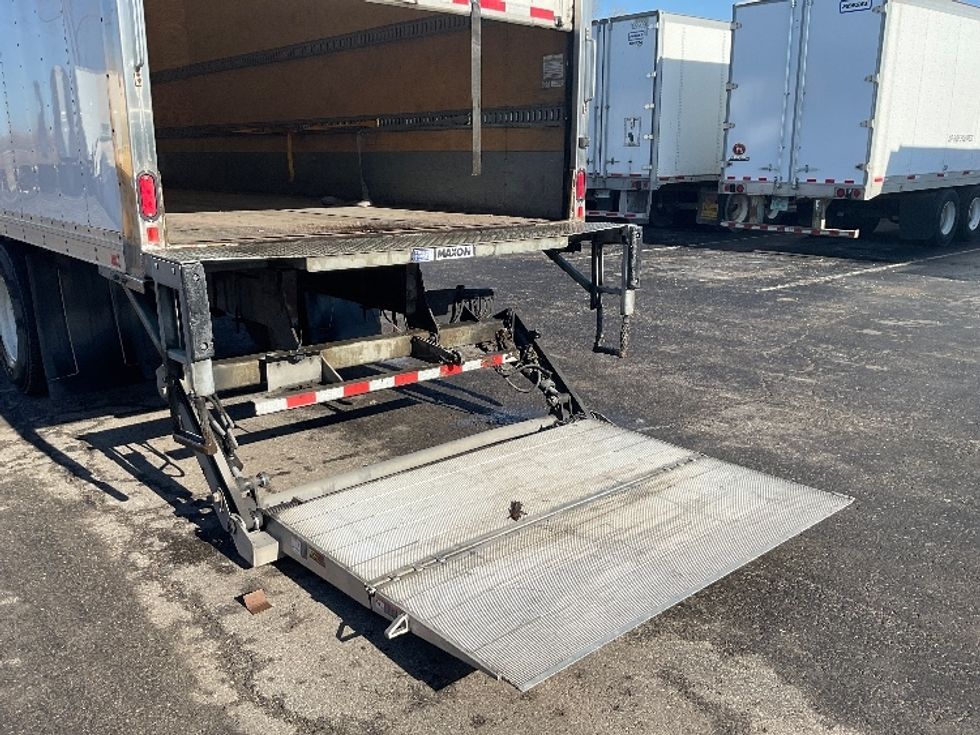 Medium Duty Box Truck-Light and Medium Duty Trucks-International-2020-MV607-Kansas City-MO-310,834\n\t\tmiles-$ 23,750 - Image 9