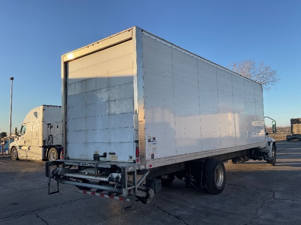 Medium Duty Box Truck-Light and Medium Duty Trucks-International-2020-MV607-Kansas City-MO-331,742\n\t\tmiles-$ 24,750 - Image 13