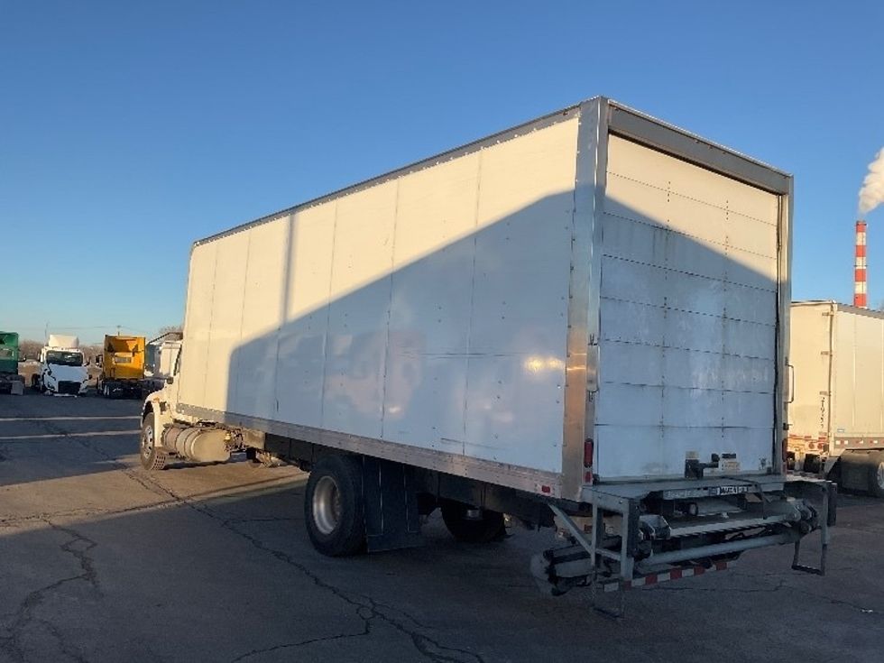 Medium Duty Box Truck-Light and Medium Duty Trucks-International-2020-MV607-Kansas City-MO-331,742\n\t\tmiles-$ 24,750 - Image 6