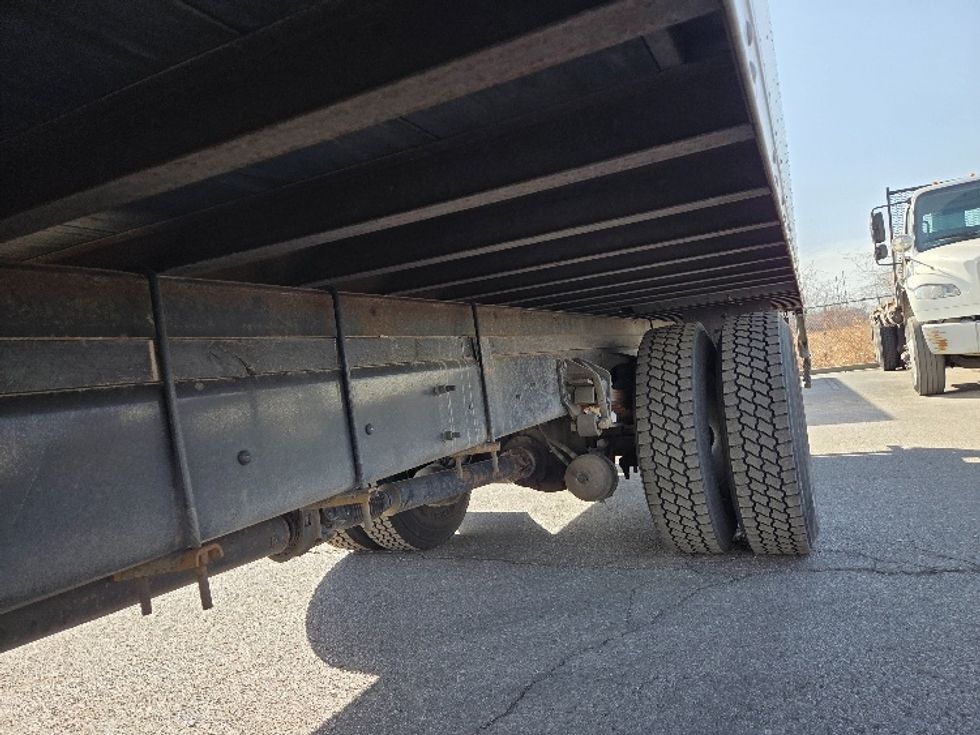 Medium Duty Box Truck-Light and Medium Duty Trucks-International-2020-MV607-Kansas City-MO-334,904\n\t\tmiles-$ 22,000 - Image 5