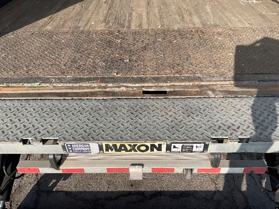 Medium Duty Box Truck-Light and Medium Duty Trucks-International-2020-MV607-Kansas City-MO-347,593\n\t\tmiles-$ 22,250 - Image 10