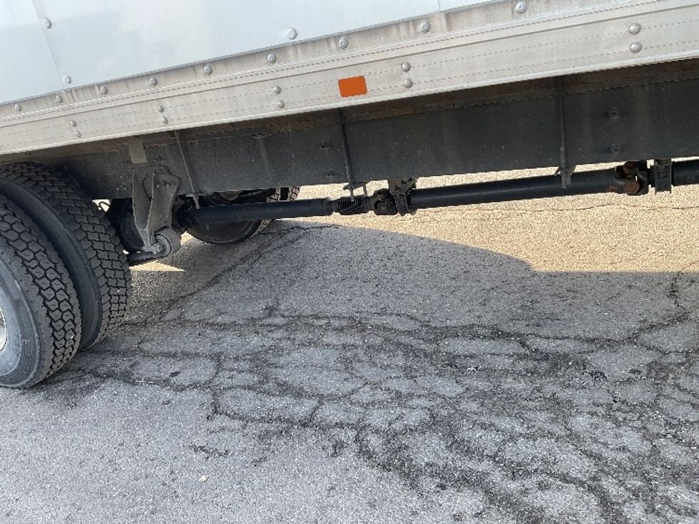 Medium Duty Box Truck-Light and Medium Duty Trucks-International-2020-MV607-Kansas City-MO-347,593\n\t\tmiles-$ 22,250 - Image 14