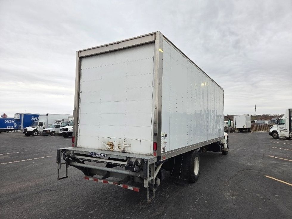 Medium Duty Box Truck-Light and Medium Duty Trucks-International-2020-MV607-Kansas City-MO-359,984\n\t\tmiles-$ 21,750 - Image 13