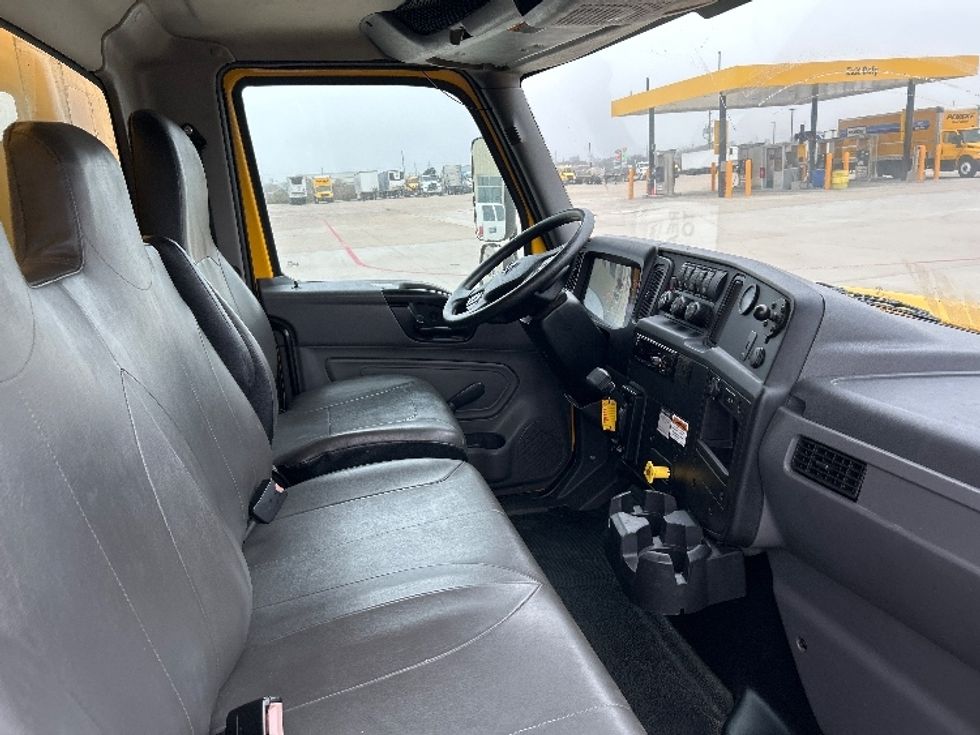 Medium Duty Box Truck-Light and Medium Duty Trucks-International-2020-MV607-Katy-TX-145,958\n\t\tmiles-$ 45,750 - Image 22