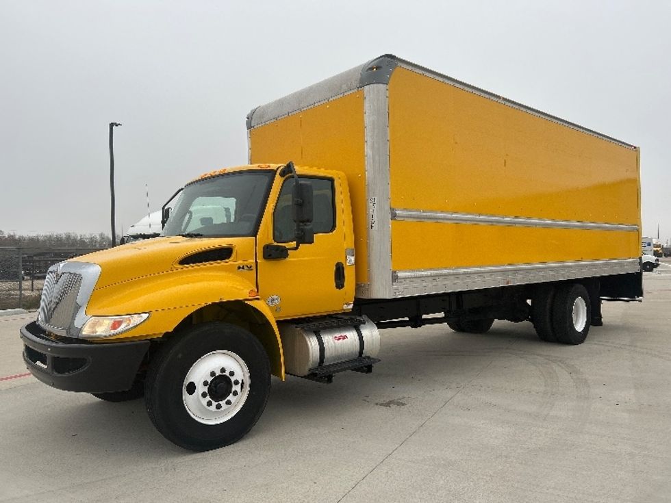 Medium Duty Box Truck-Light and Medium Duty Trucks-International-2020-MV607-Katy-TX-145,958\n\t\tmiles-$ 45,750 - Image 3