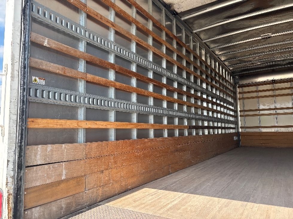 Medium Duty Box Truck-Light and Medium Duty Trucks-International-2020-MV607-Katy-TX-154,822\n\t\tmiles-$ 50,250 - Image 11