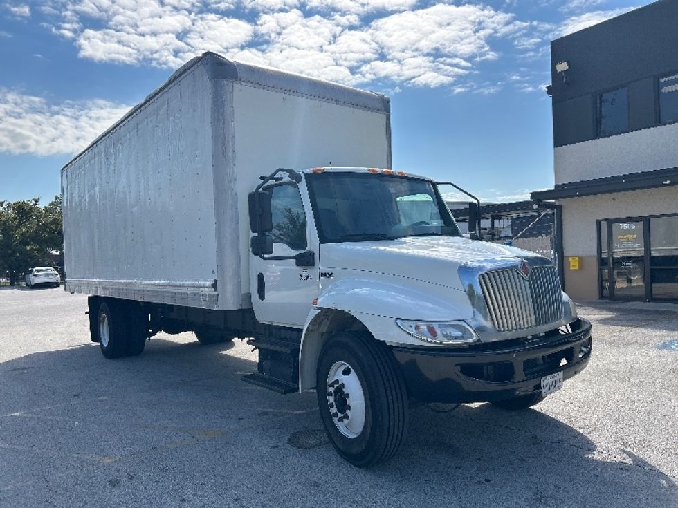 Medium Duty Box Truck-Light and Medium Duty Trucks-International-2020-MV607-Katy-TX-227,777\n\t\tmiles-$ 37,500 - Image 1