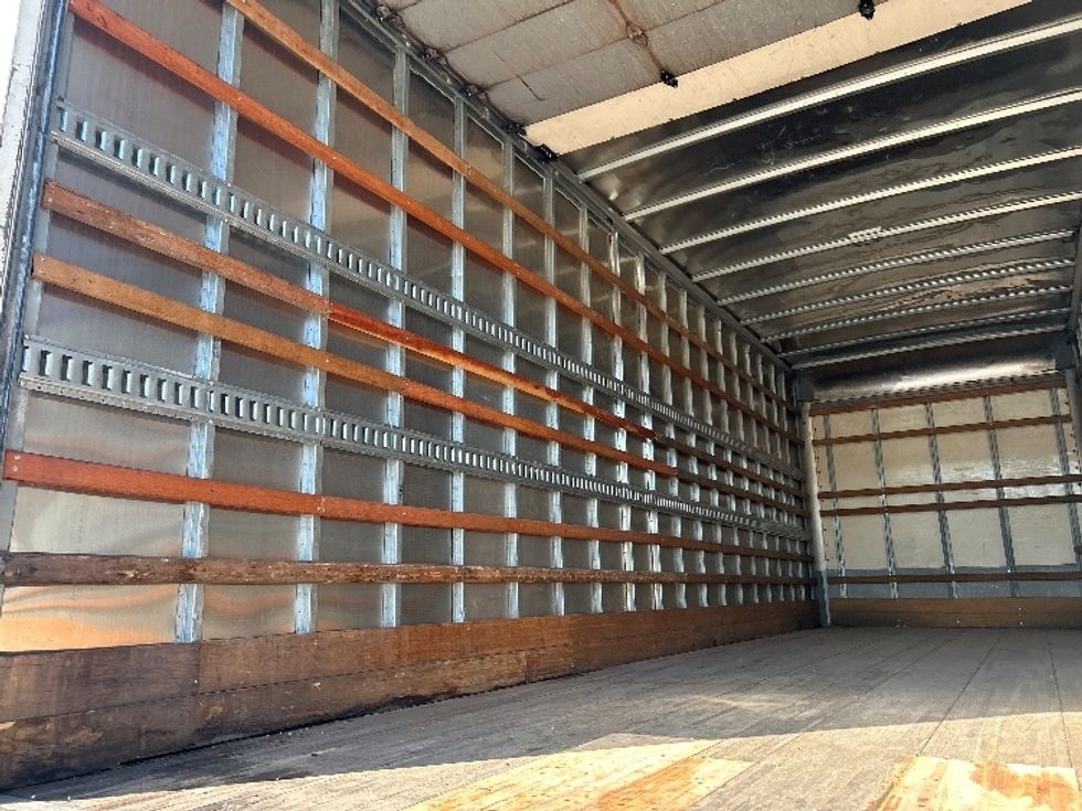Medium Duty Box Truck-Light and Medium Duty Trucks-International-2020-MV607-Katy-TX-227,777\n\t\tmiles-$ 37,500 - Image 10
