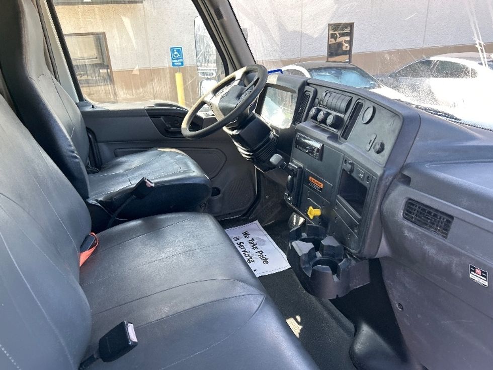 Medium Duty Box Truck-Light and Medium Duty Trucks-International-2020-MV607-Katy-TX-227,777\n\t\tmiles-$ 37,500 - Image 21