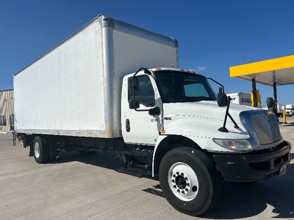 Medium Duty Box Truck-Light and Medium Duty Trucks-International-2020-MV607-Katy-TX-234,700\n\t\tmiles-$ 36,000 - Image 1