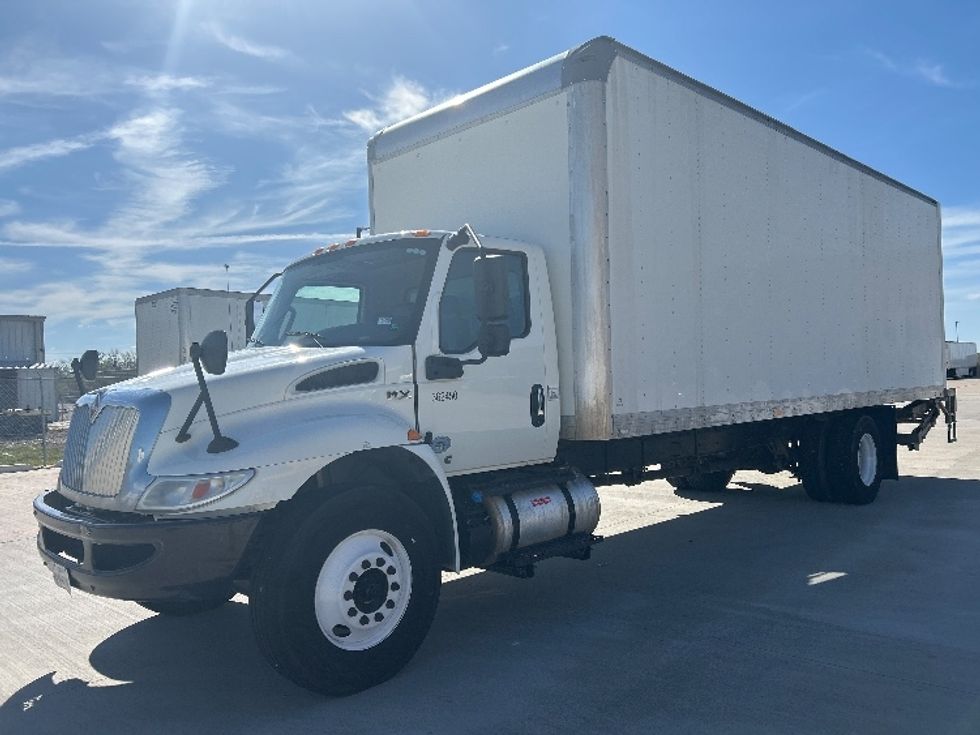 Medium Duty Box Truck-Light and Medium Duty Trucks-International-2020-MV607-Katy-TX-234,700\n\t\tmiles-$ 36,000 - Image 3