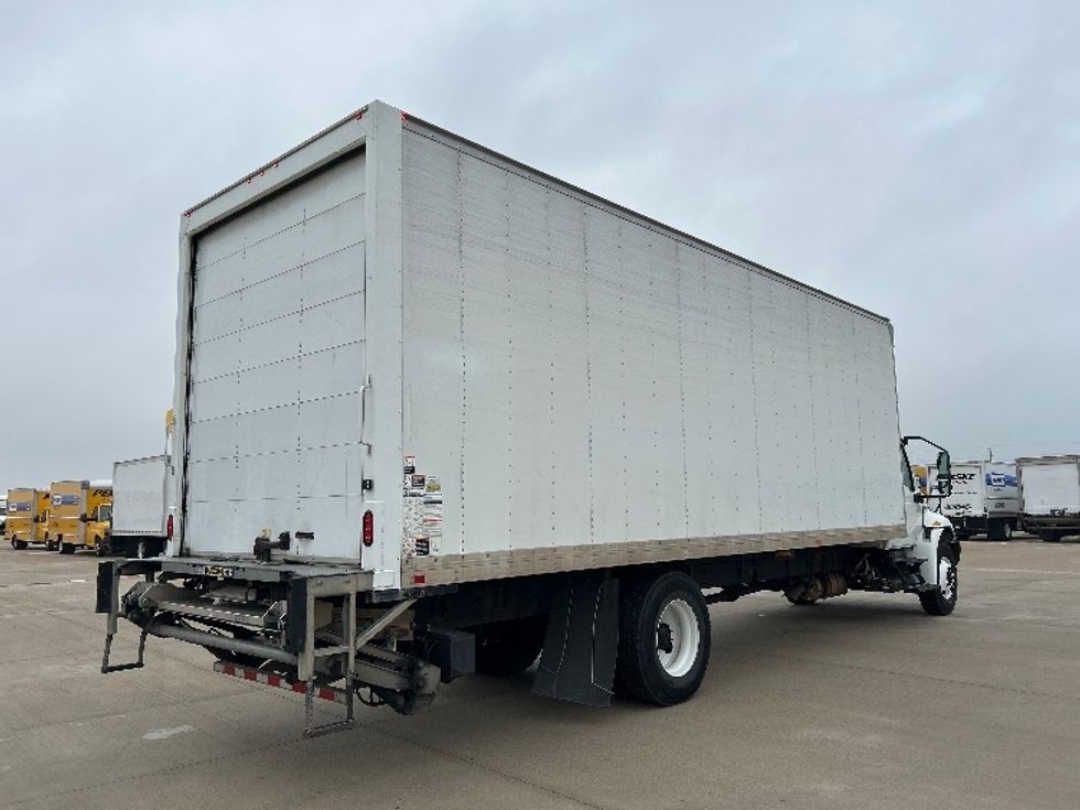 Medium Duty Box Truck-Light and Medium Duty Trucks-International-2020-MV607-Katy-TX-246,430\n\t\tmiles-$ 34,250 - Image 13