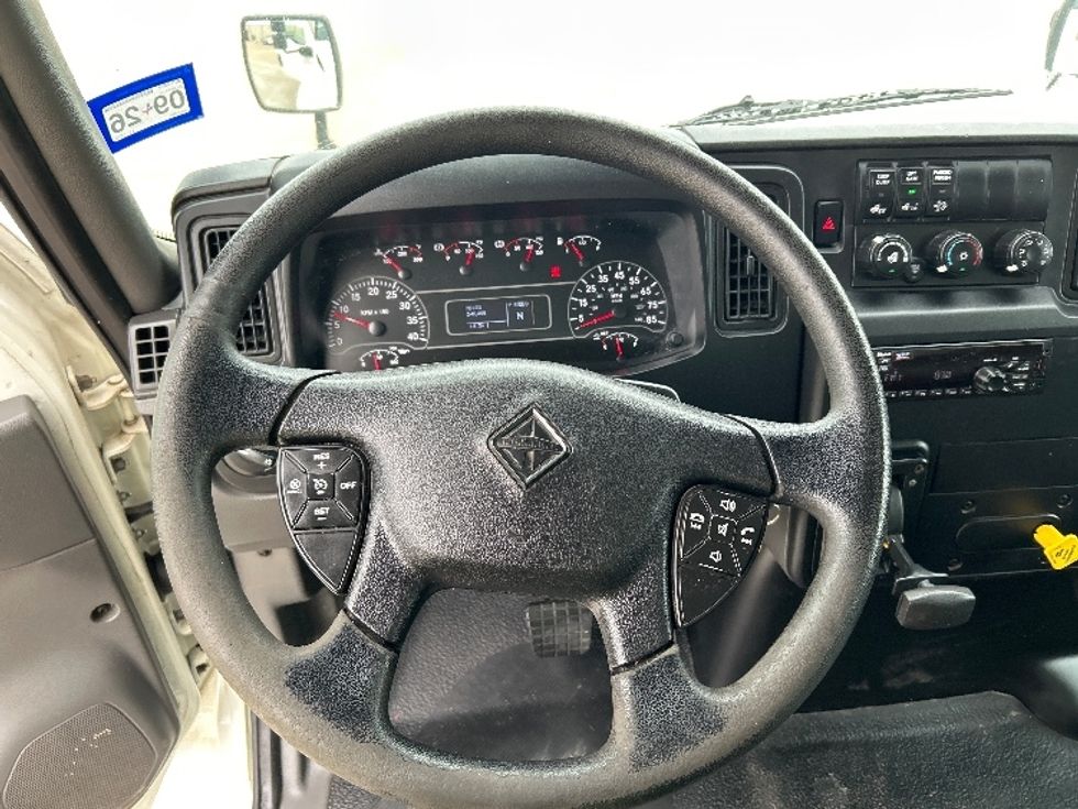 Medium Duty Box Truck-Light and Medium Duty Trucks-International-2020-MV607-Katy-TX-246,430\n\t\tmiles-$ 34,250 - Image 18