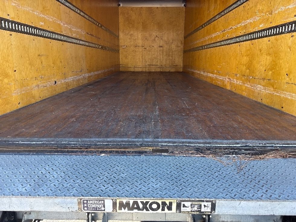 Medium Duty Box Truck-Light and Medium Duty Trucks-International-2020-MV607-Kennesaw-GA-24,318\n\t\tmiles-$ 69,500 - Image 10