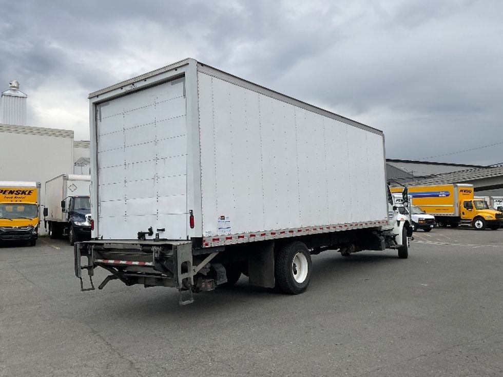 Medium Duty Box Truck-Light and Medium Duty Trucks-International-2020-MV607-Kent-WA-114,291\n\t\tmiles-$ 49,000 - Image 13