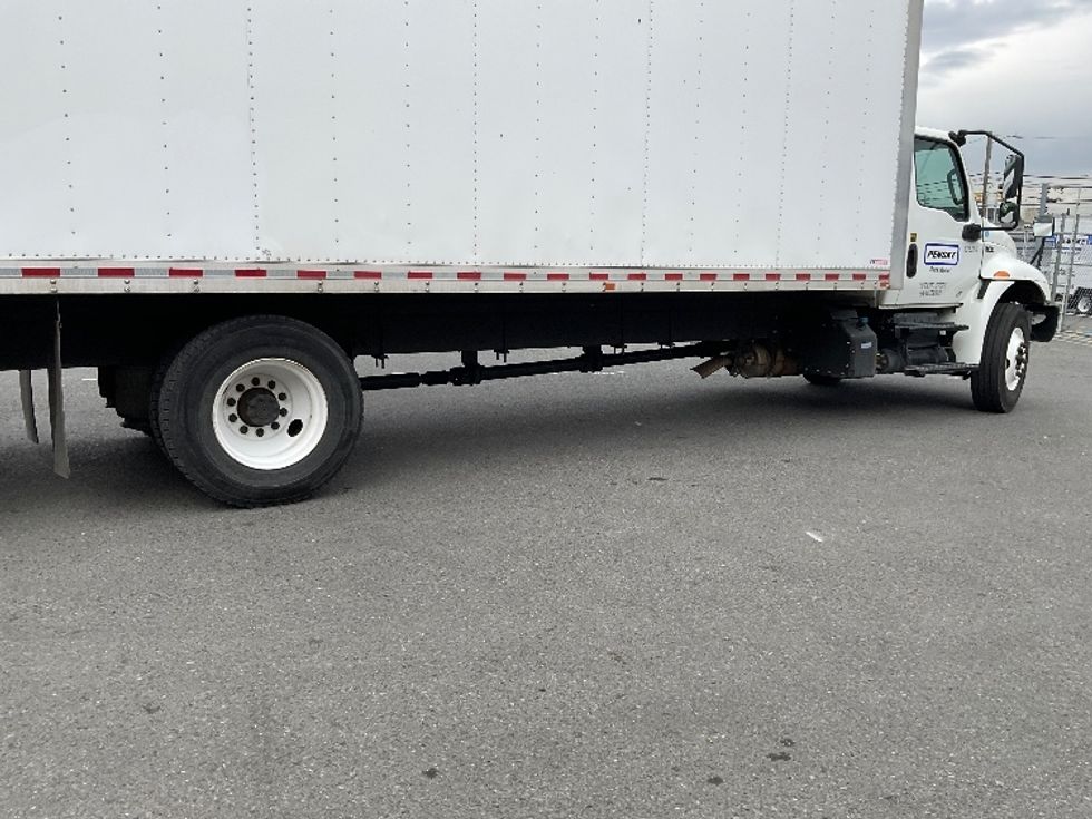 Medium Duty Box Truck-Light and Medium Duty Trucks-International-2020-MV607-Kent-WA-114,291\n\t\tmiles-$ 49,000 - Image 14