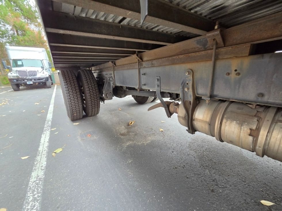 Medium Duty Box Truck-Light and Medium Duty Trucks-International-2020-MV607-Kent-WA-141,281\n\t\tmiles-$ 45,000 - Image 14