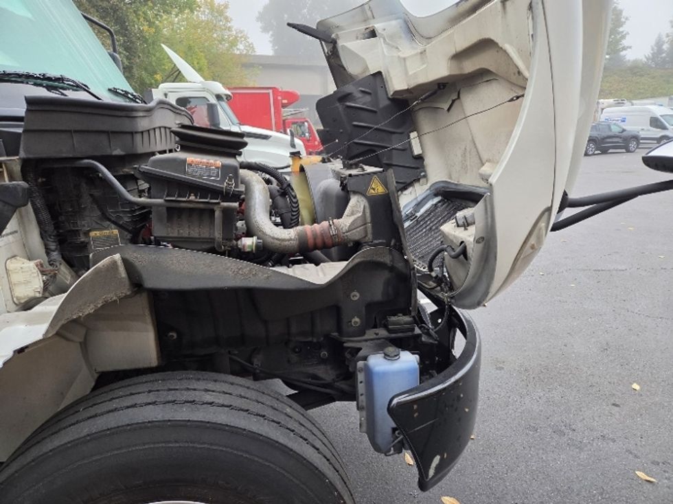 Medium Duty Box Truck-Light and Medium Duty Trucks-International-2020-MV607-Kent-WA-141,281\n\t\tmiles-$ 45,000 - Image 23