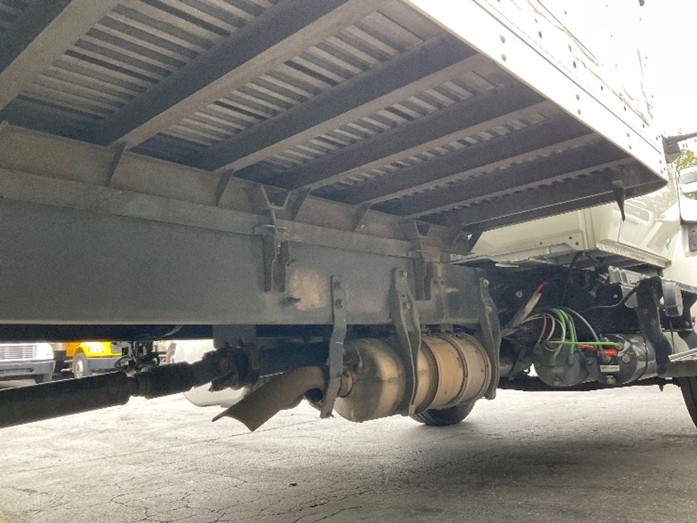 Medium Duty Box Truck-Light and Medium Duty Trucks-International-2020-MV607-Kent-WA-141,318\n\t\tmiles-$ 45,000 - Image 14