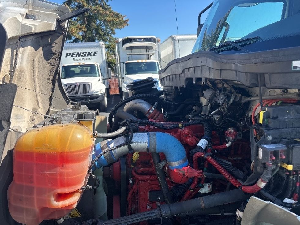 Medium Duty Box Truck-Light and Medium Duty Trucks-International-2020-MV607-Kent-WA-143,269\n\t\tmiles-$ 46,500 - Image 24