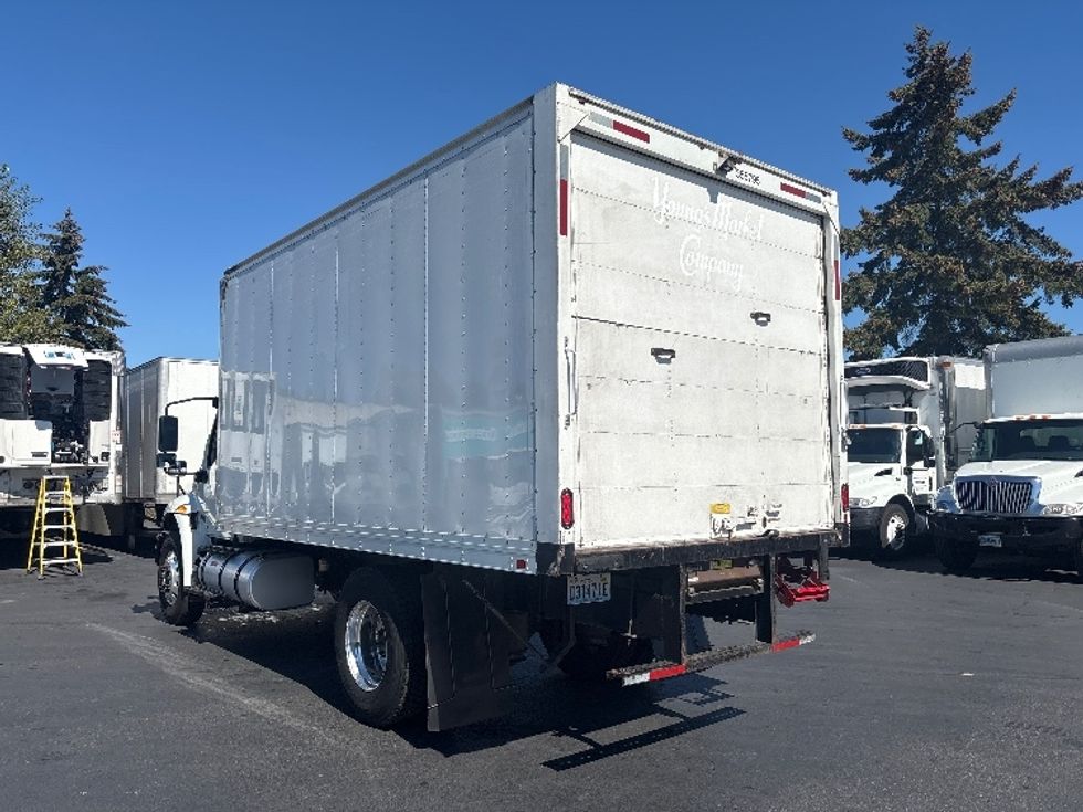 Medium Duty Box Truck-Light and Medium Duty Trucks-International-2020-MV607-Kent-WA-143,269\n\t\tmiles-$ 46,500 - Image 6