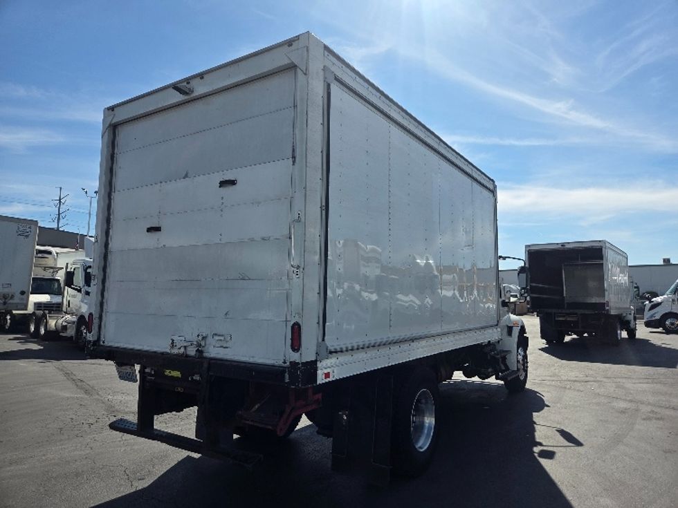 Medium Duty Box Truck-Light and Medium Duty Trucks-International-2020-MV607-Kent-WA-144,750\n\t\tmiles-$ 46,250 - Image 13