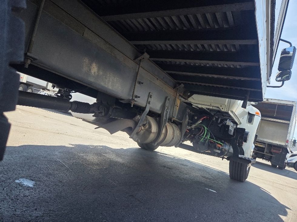 Medium Duty Box Truck-Light and Medium Duty Trucks-International-2020-MV607-Kent-WA-144,750\n\t\tmiles-$ 46,250 - Image 14