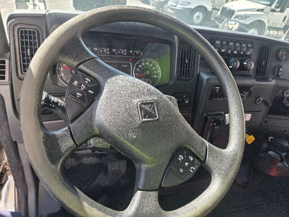 Medium Duty Box Truck-Light and Medium Duty Trucks-International-2020-MV607-Kent-WA-144,750\n\t\tmiles-$ 46,250 - Image 18